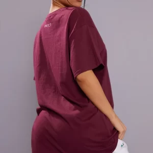 Oversize Burgundy Tigger